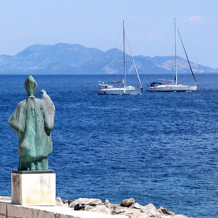 Apartments And Rooms By The Sea Sucuraj, Hvar - 4029 Экстерьер фото