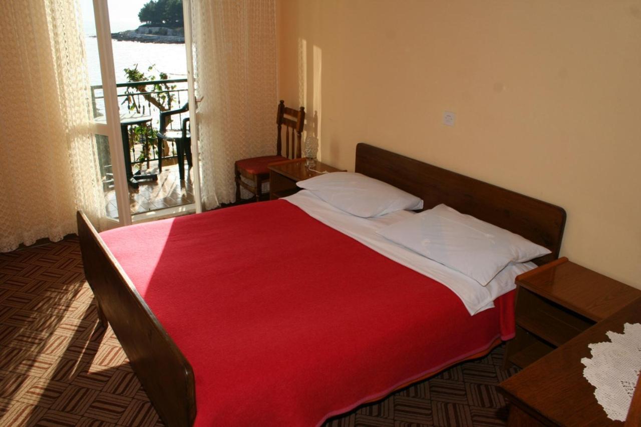 Apartments And Rooms By The Sea Sucuraj, Hvar - 4029 Экстерьер фото